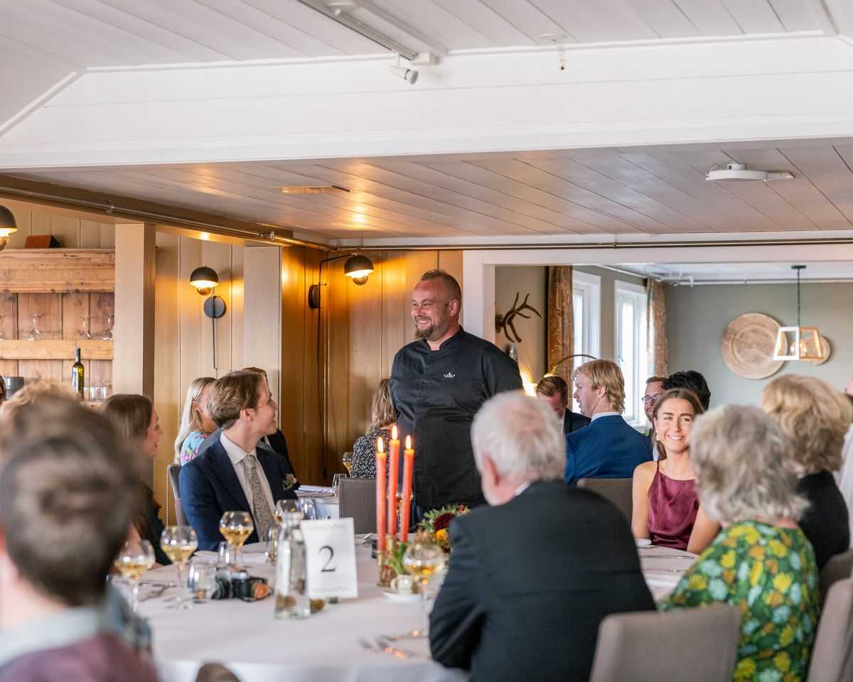 Bryllupsmiddag med introduksjon av kjøkkensjef